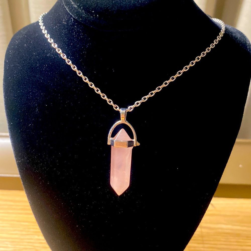 Rose Quartz clavicle amulet point pendant silver necklace